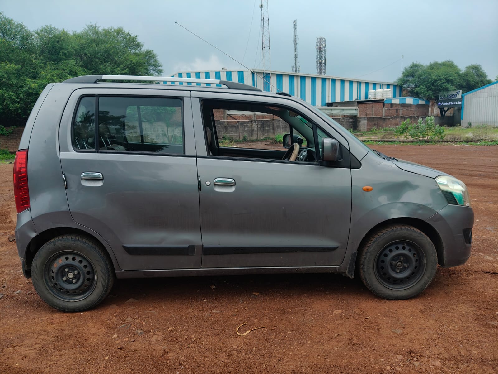 Maruti Suzuki Wagon R 1.0(2014-2019) Vxi +
